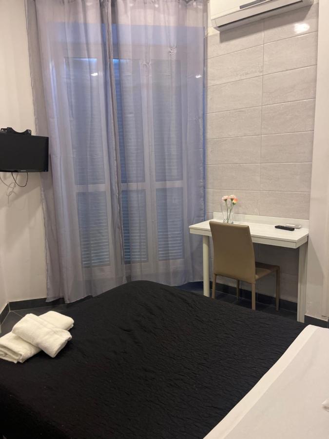Ania Hotels Неаполь Екстер'єр фото