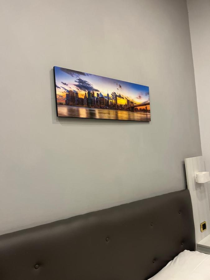 Ania Hotels Неаполь Екстер'єр фото